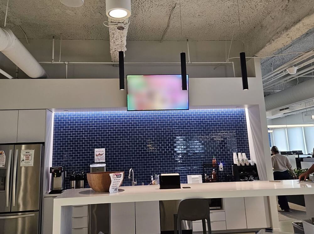 零售商显案例——上海淮海路索尼直营店