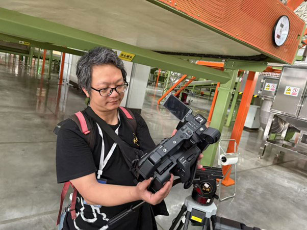 索尼家用投影P7