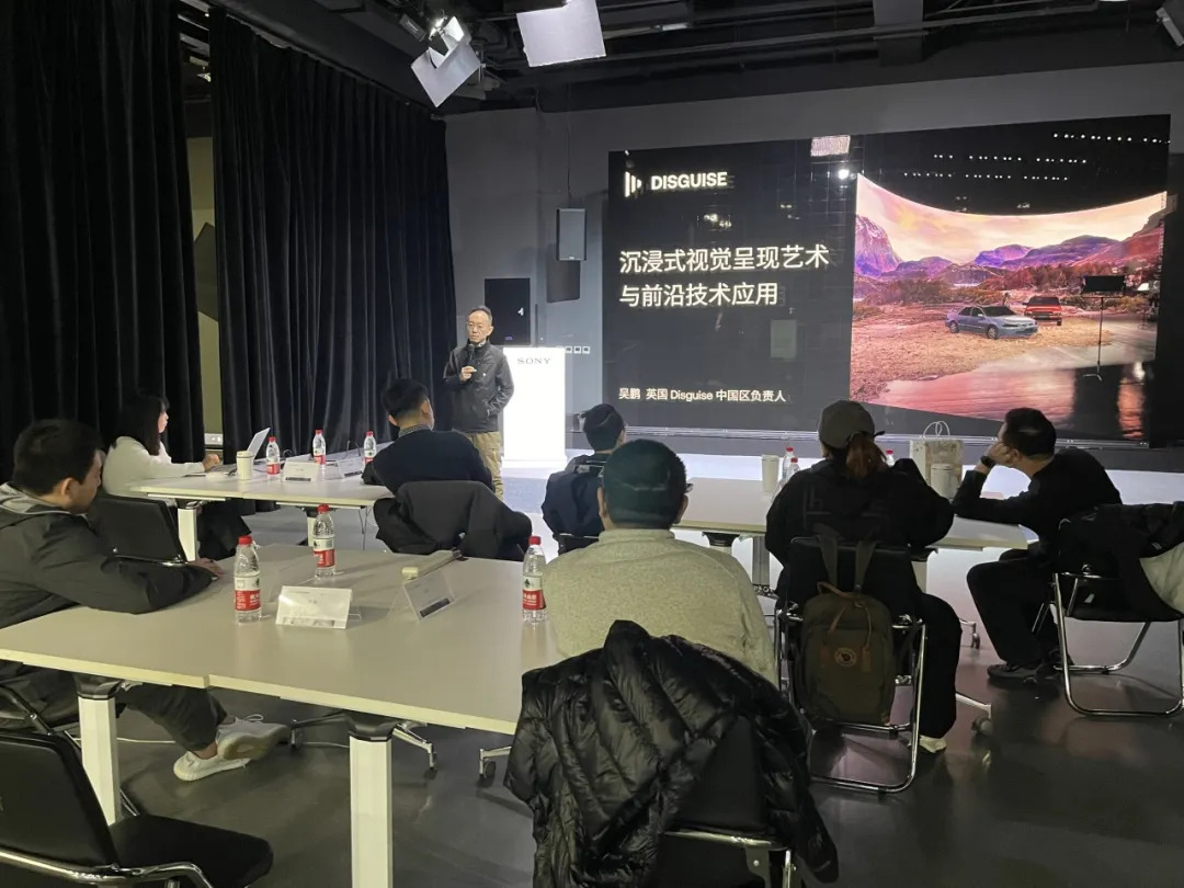 索尼家用投影P7