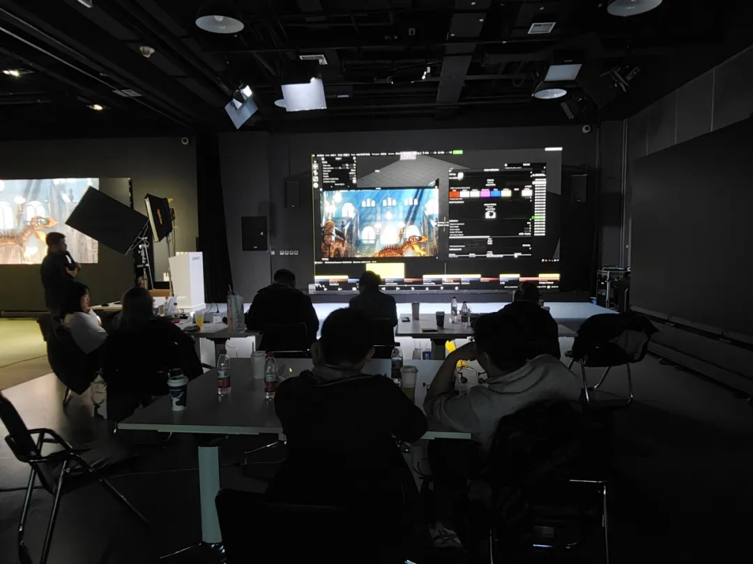 索尼家用投影P7