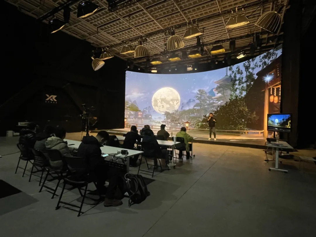 索尼家用投影P7