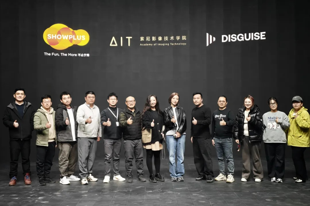 索尼家用投影P7