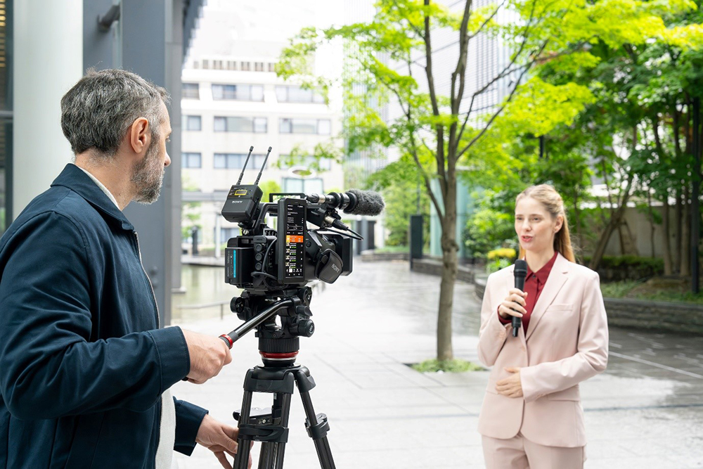 索尼家用投影P7