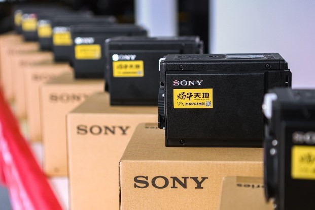 索尼家用投影P7