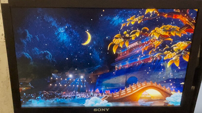 索尼家用投影P7