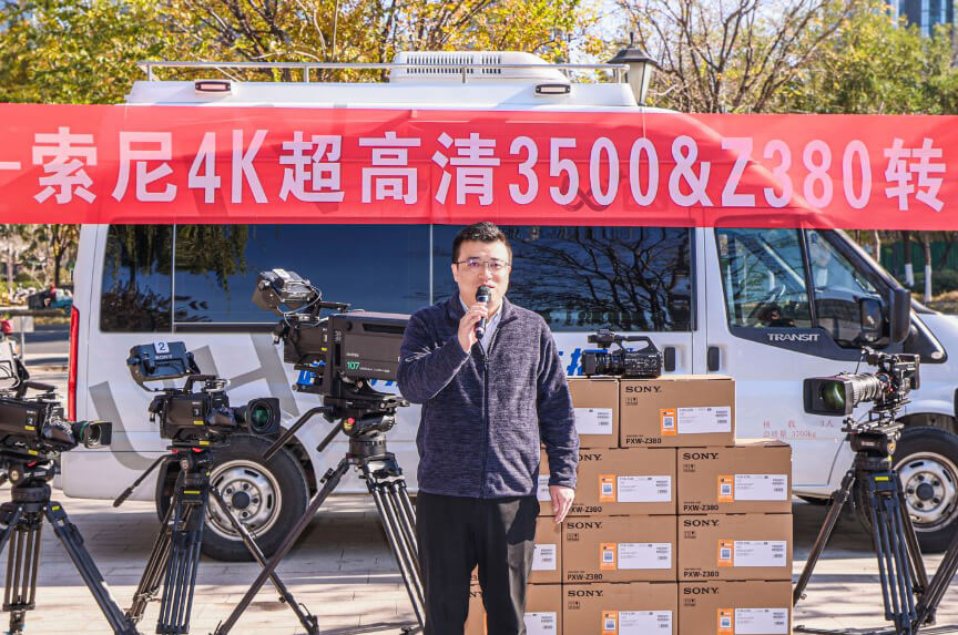 索尼家用投影P7