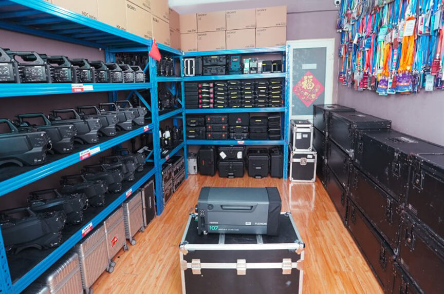 索尼家用投影P7