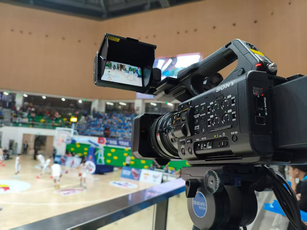 索尼家用投影P7