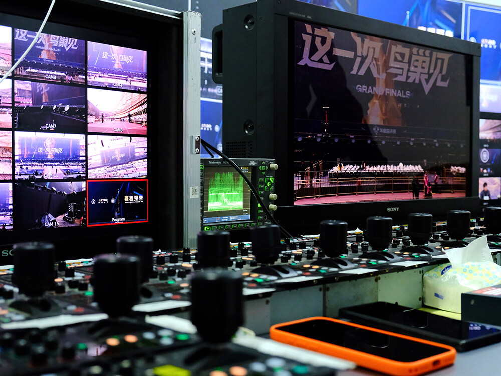 索尼家用投影P7