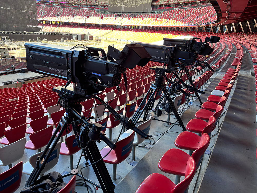 索尼家用投影P7