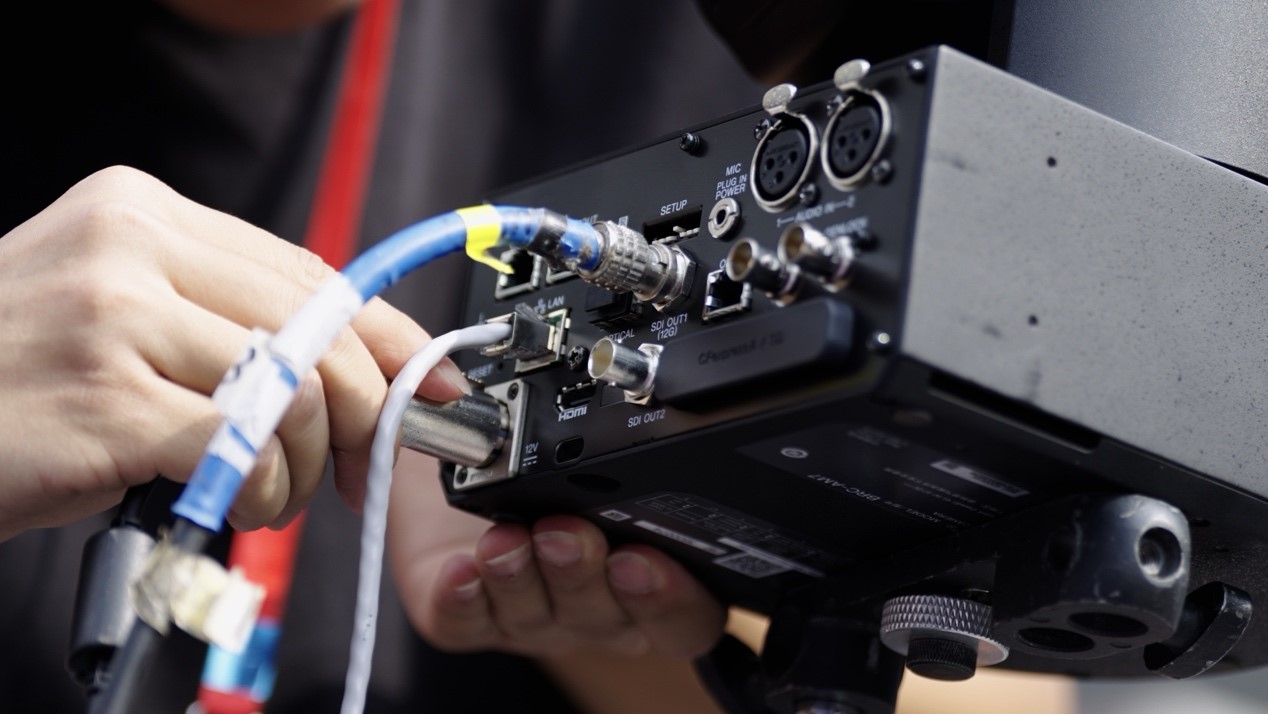 索尼家用投影P7