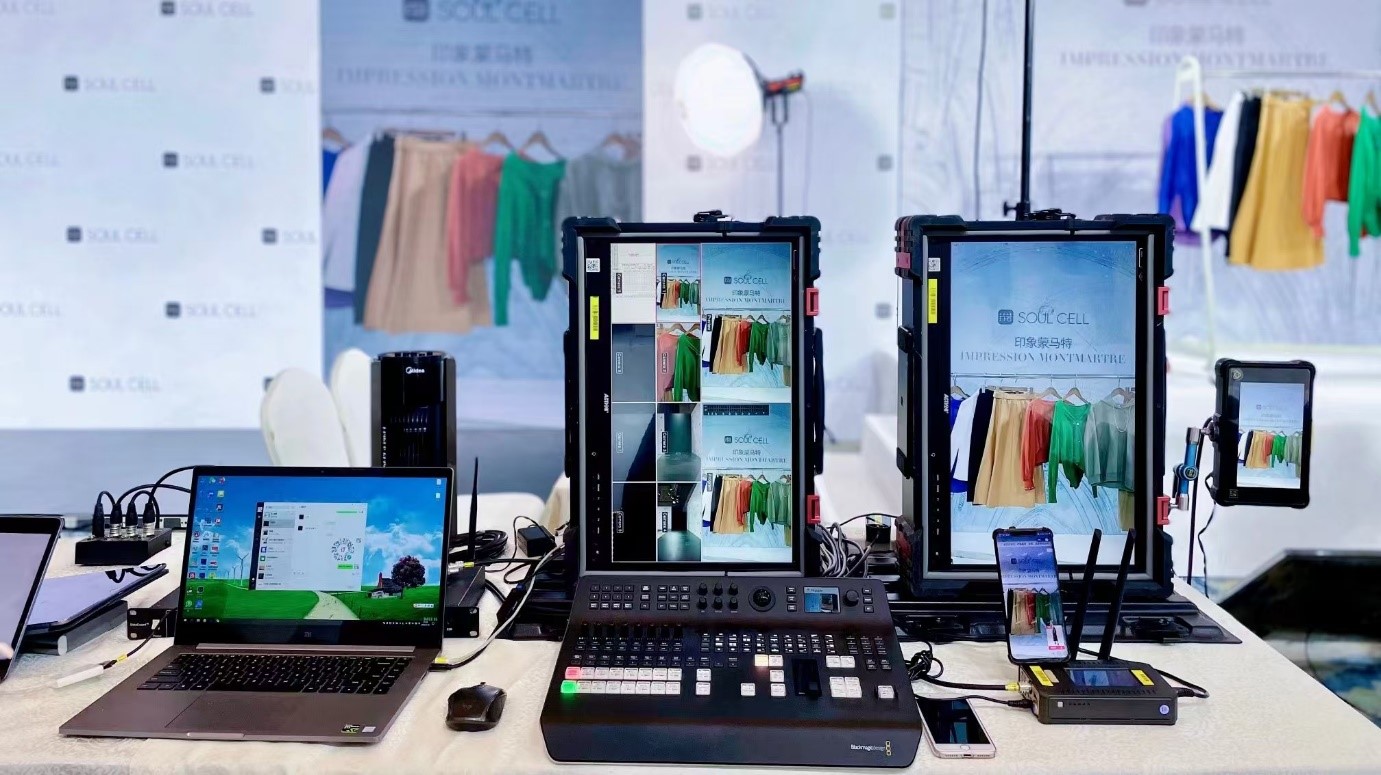 索尼家用投影P7