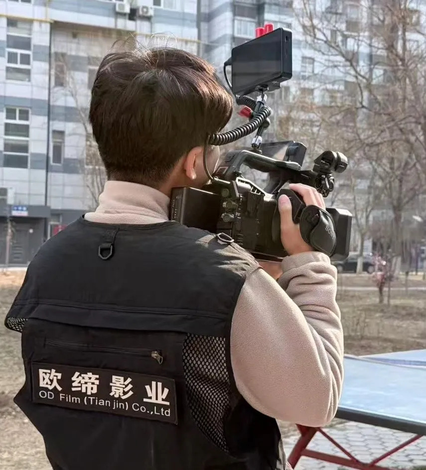 索尼家用投影P7