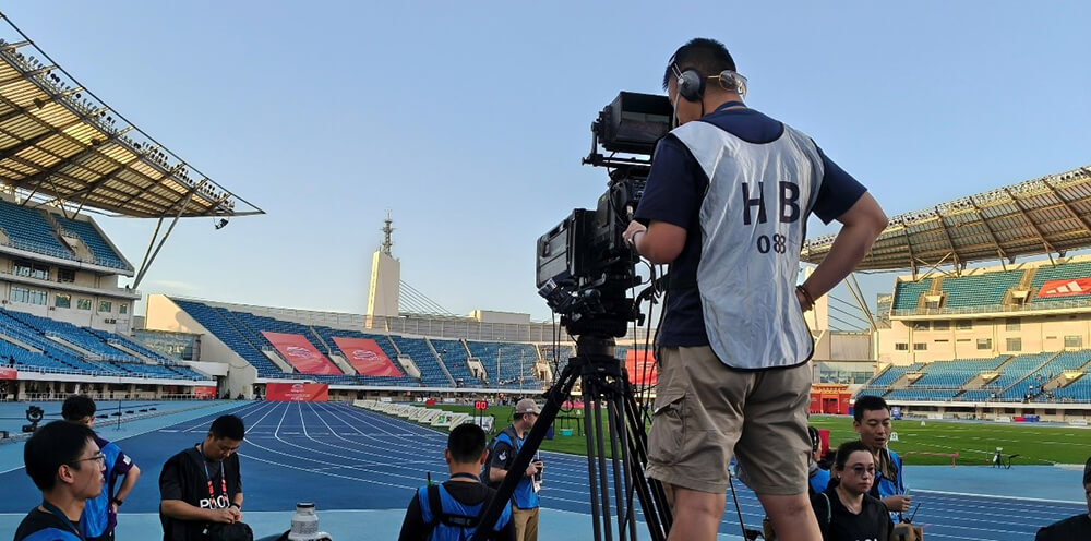 索尼家用投影P7