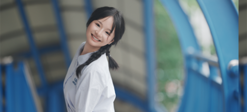 现场感·本来生动