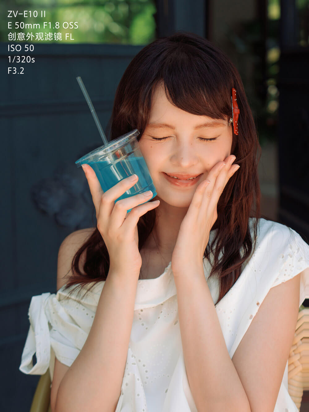 摄影师﻿﻿@叶里isle﻿﻿用ZV-E10M2拍摄的夏日街拍