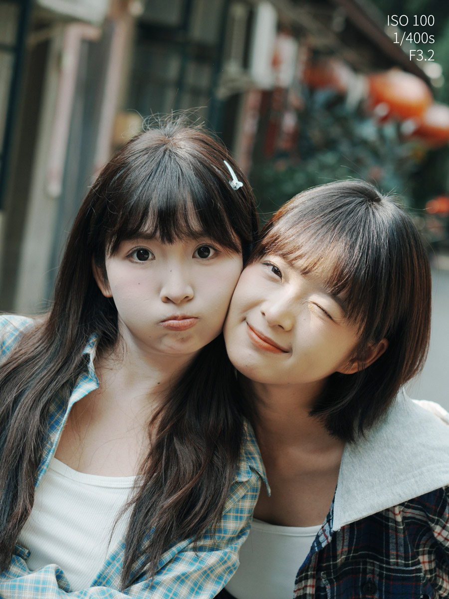 SEL50F18清新感人像