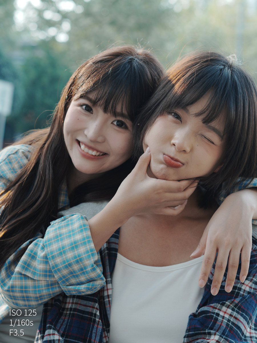 SEL50F18清新感人像