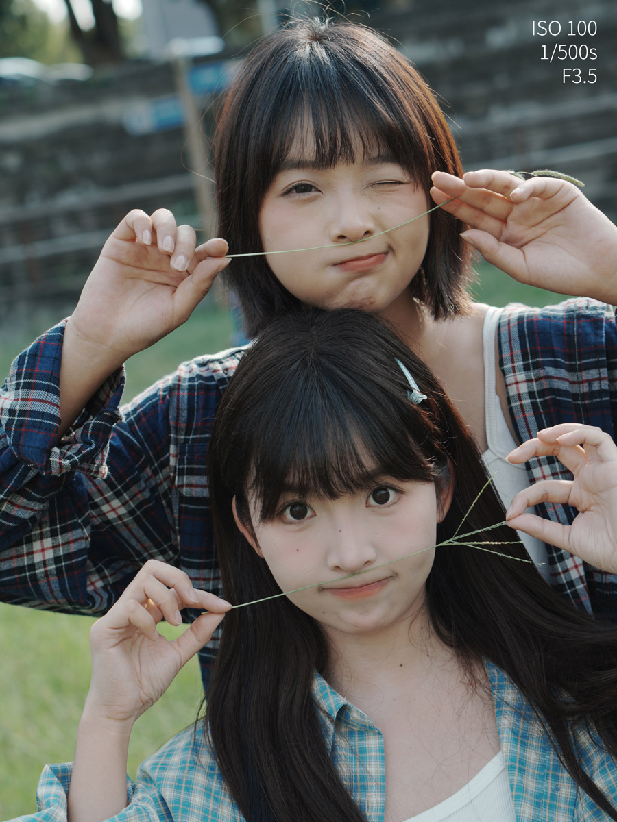 SEL50F18清新感人像